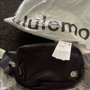 lululemon athletica Dark Belt Bag